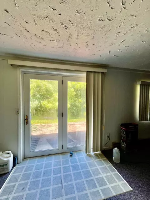 Entry Way - 340 Edison Rd, Fancy Gap, VA 24328 photo 4 of 4