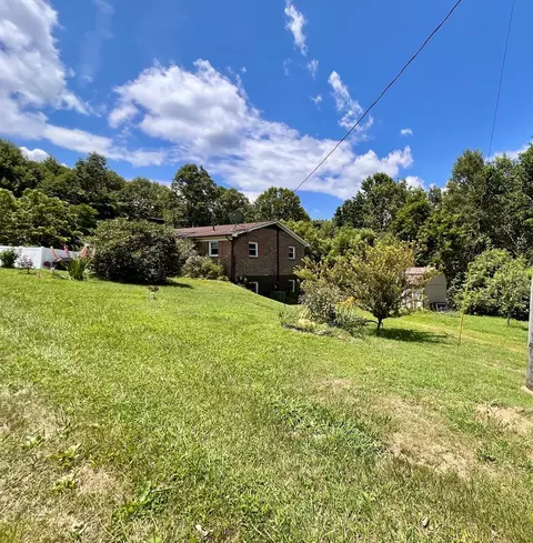 Exterior - 340 Edison Rd, Fancy Gap, VA 24328 photo 4 of 7
