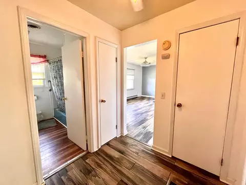 Entry Way - 340 Edison Rd, Fancy Gap, VA 24328 photo 3 of 4