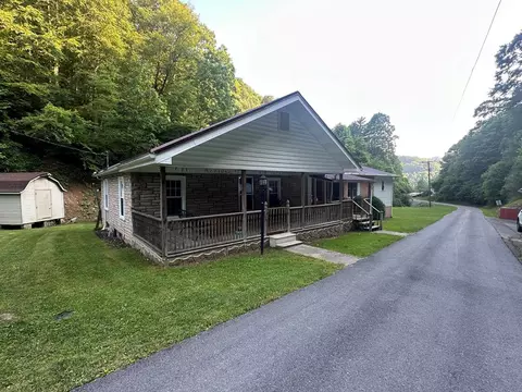 1602 1602 Bennys Branch Rd, Whitewood, VA 24657