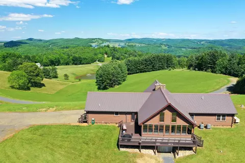 1148 Turkey Run, Woodlawn, VA 24381