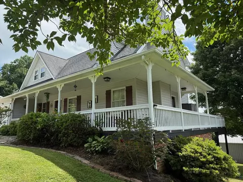 16344 Southwood Dr, Abingdon, VA 24210