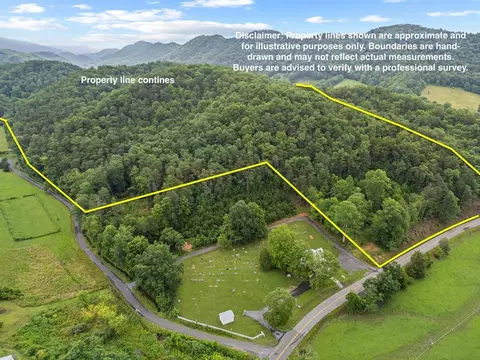 2001 Little Walker Way, Marion, VA 24354