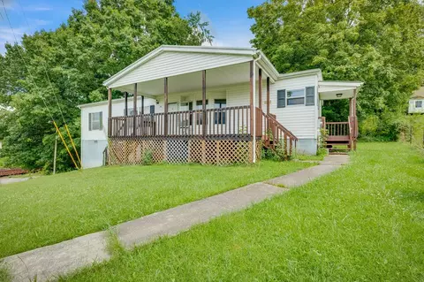 53 Clearview Dr, Honaker, VA 24260 photo 1