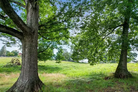 0 Colonade Dr, Abingdon, VA 24210