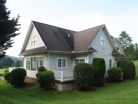 Exterior - 19 Lone Oak Ct, Laurel Fork, VA 24352 photo 7 of 12
