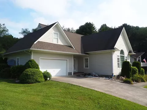 Exterior - 19 Lone Oak Ct, Laurel Fork, VA 24352 photo 11 of 12
