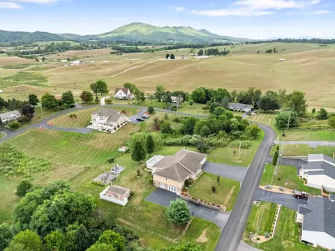 View/Area - 409 Whispering Pines Rd, Max Meadows, VA 24360 photo 3 of 10
