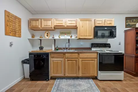 Kitchen - 409 Whispering Pines Rd, Max Meadows, VA 24360 photo 9 of 11