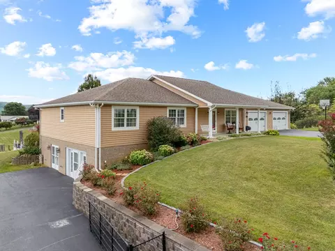 Exterior - 409 Whispering Pines Rd, Max Meadows, VA 24360 photo 11 of 25