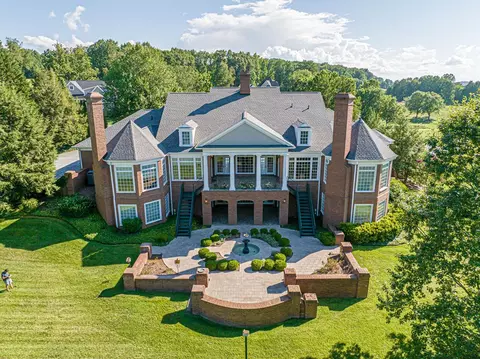 14456 Highlands Trl, Bristol, VA 24202