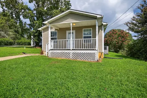 2241 Bradley St, Bristol, VA 24202