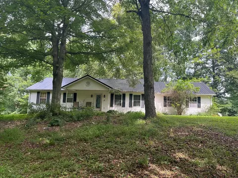Undisclosed, Damascus, VA 24236