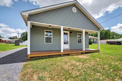 128 Williams St SW, Abingdon, VA 24210