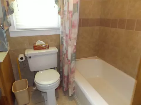 Bath - 291 Laurel Fork Rd, Laurel Fork, VA 24352 photo 1 of 2