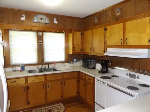 Kitchen - 291 Laurel Fork Rd, Laurel Fork, VA 24352 photo 1 of 3