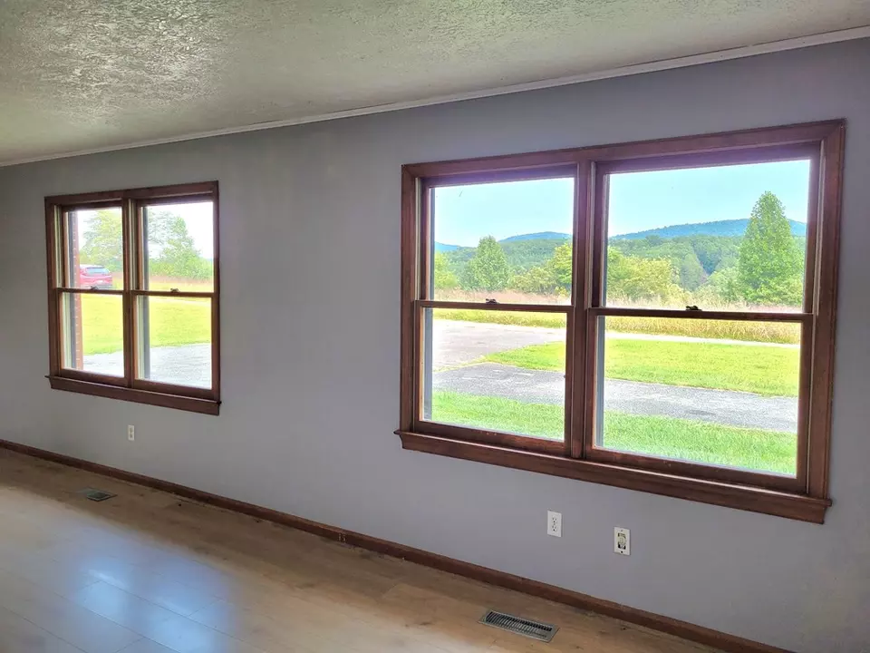 Living - 3417 Virgil H Goode Hwy, Rocky Mount, VA 24151 photo 2 of 3