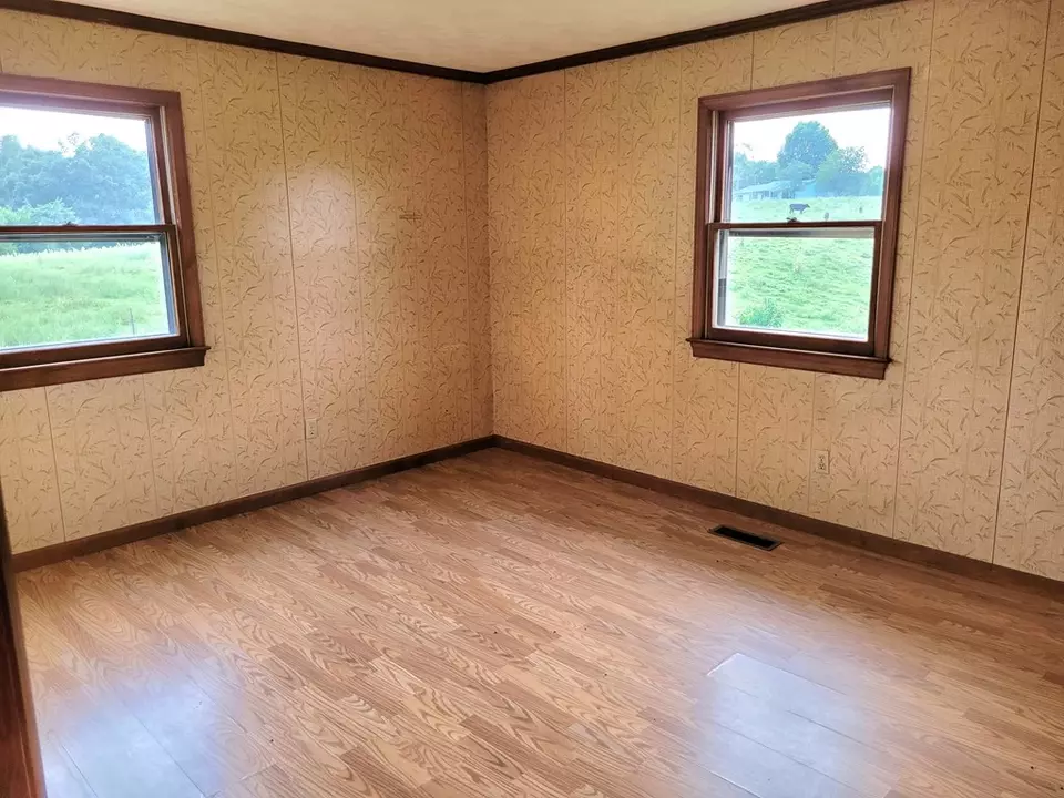 Bedroom - 3417 Virgil H Goode Hwy, Rocky Mount, VA 24151 photo 2 of 4