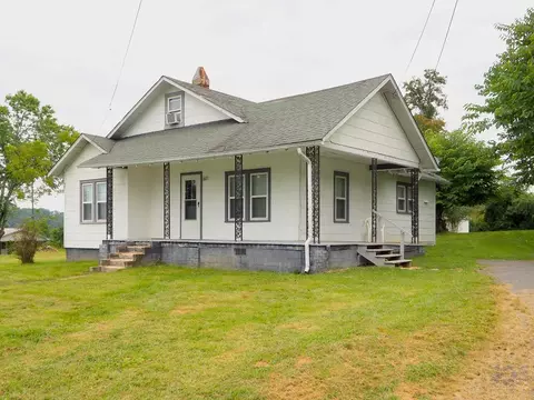 163 Petty Rd, Galax, VA 24333