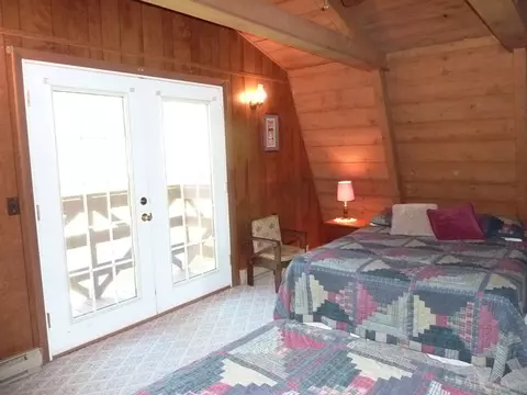Bedroom - 233 Alpine Crst, Fancy Gap, VA 24328 photo 3 of 5