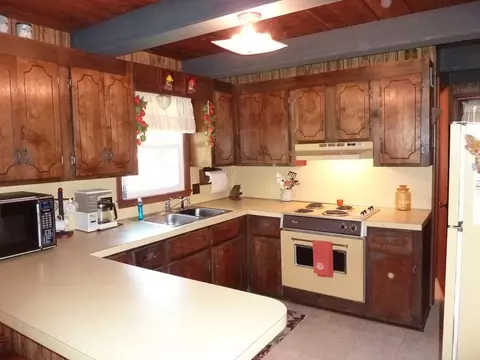 Kitchen - 233 Alpine Crst, Fancy Gap, VA 24328 photo 1 of 2