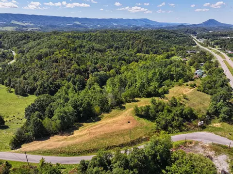 tbd Willow Springs Rd, Cedar Bluff, VA 24609 photo 2
