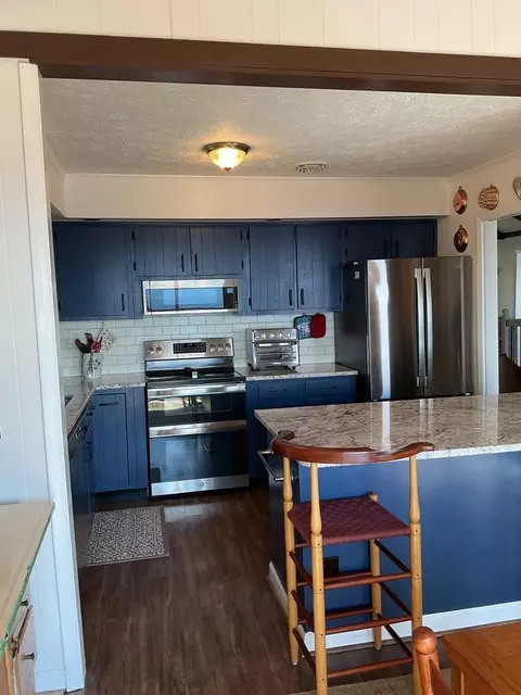 Kitchen - 727 Cascade Trl, Fancy Gap, VA 24328 photo 2 of 5