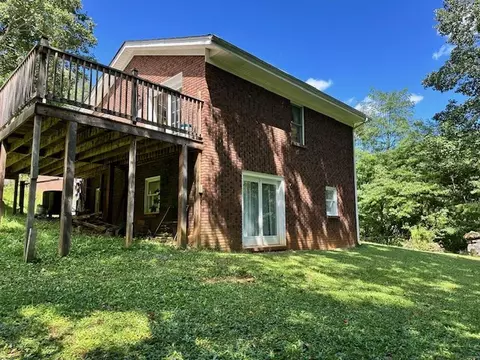 Exterior - 199 Bluejay St, Cedar Bluff, VA 24609 photo 2 of 14