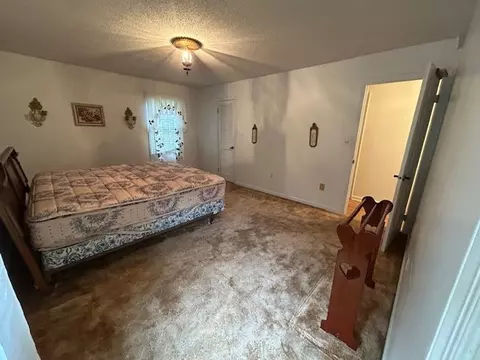 Bedroom - 199 Bluejay St, Cedar Bluff, VA 24609 photo 1 of 7