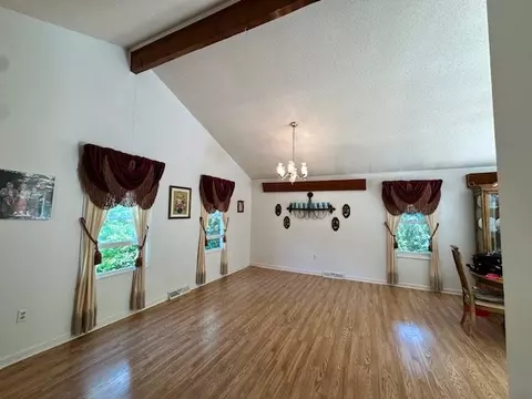 Living - 199 Bluejay St, Cedar Bluff, VA 24609 photo 1 of 2