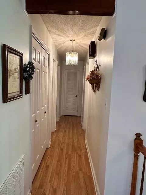 Entry Way - 199 Bluejay St, Cedar Bluff, VA 24609 photo 3 of 5