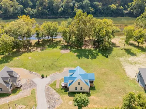 View/Area - 4200 Clarks Ferry Rd, Draper, VA 24324 photo 1 of 20