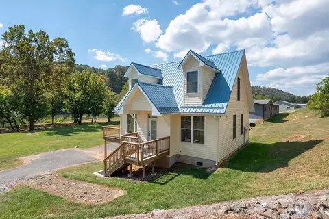 Exterior - 4200 Clarks Ferry Rd, Draper, VA 24324 photo 6 of 21