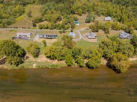 View/Area - 4200 Clarks Ferry Rd, Draper, VA 24324 photo 6 of 20