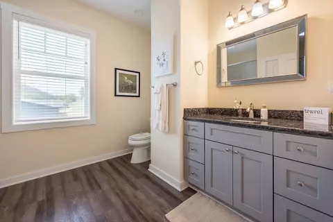 Bath - 4200 Clarks Ferry Rd, Draper, VA 24324 photo 3 of 4