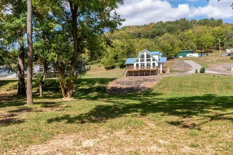 Exterior - 4200 Clarks Ferry Rd, Draper, VA 24324 photo 19 of 21
