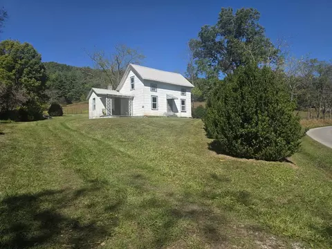 2517 Cedar Springs Rd, Sugar Grove, VA 24375