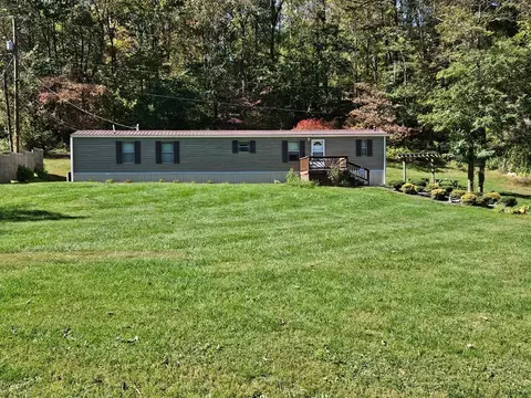 3335 Old Route 100 Rd, Pulaski, VA 24301