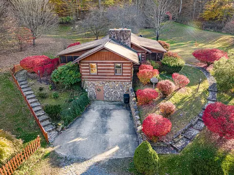 29616 Tobias Dr, Meadowview, VA 24361