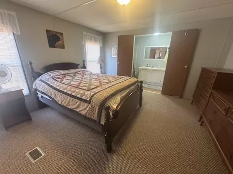 973 Apache Trl, Fancy Gap, VA 24328 photo 13