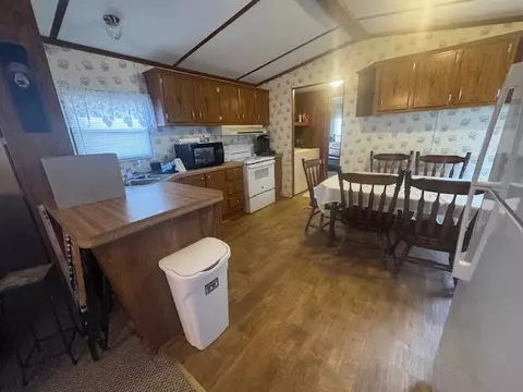 973 Apache Trl, Fancy Gap, VA 24328 photo 4