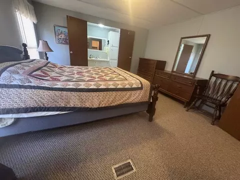 973 Apache Trl, Fancy Gap, VA 24328 photo 9