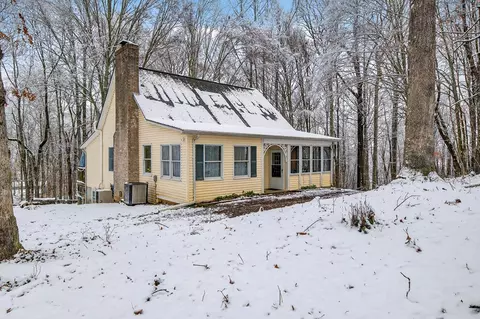 12034 Waterhouse Ln, Meadowview, VA 24361
