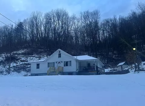 1533 Mundytown Rd, North Tazewell, VA 24630