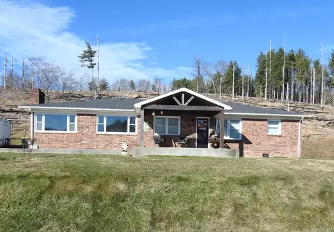 1472 Soapstone Rd, Galax, VA 24333