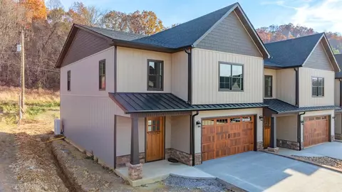 1036 Cummings St Unit #1, Abingdon, VA 24211