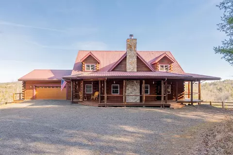 248 Falcon Ridge Rd, Fries, VA 24330
