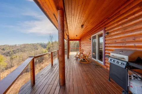 Exterior - 248 Falcon Ridge Rd, Fries, VA 24330 photo 18 of 27