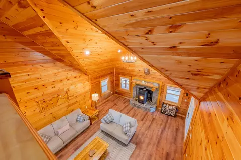 Living - 248 Falcon Ridge Rd, Fries, VA 24330 photo 5 of 6