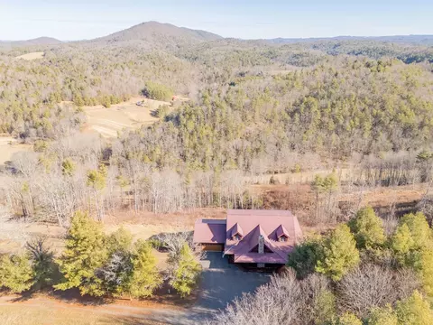 View/Area - 248 Falcon Ridge Rd, Fries, VA 24330 photo 2 of 8